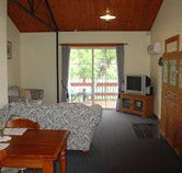 The Old Oak Bed and Breakfast - The Shearing Shed - Tourism Guide