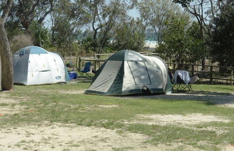 Minjerribah Camping - Travel Agents 1