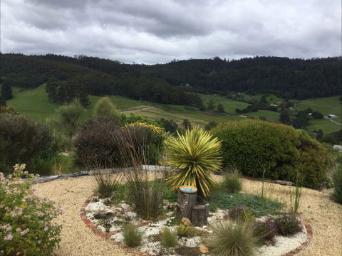 Shanleys Huon Valley - Tourism Guide 0