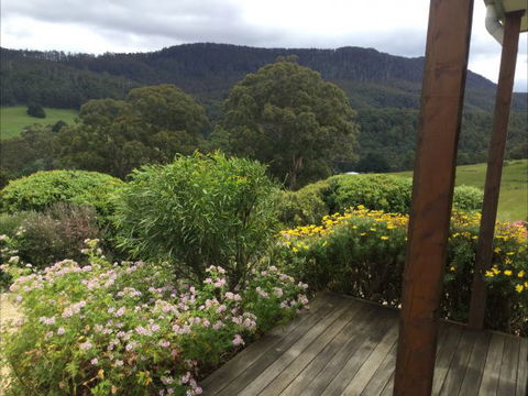 Shanleys Huon Valley - Tourism Guide 6