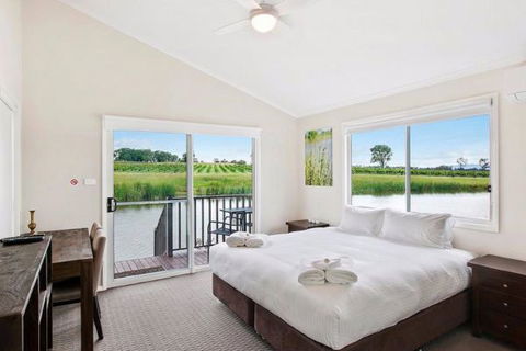 The Lakehouse At 201 - Tourism Guide 0