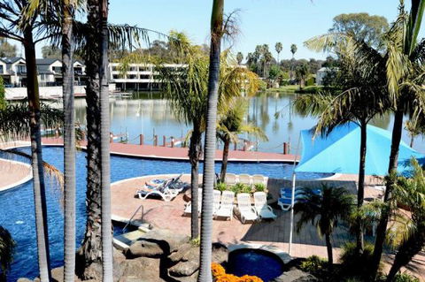 Yarrawonga Waterfront Apartments - Tourism Guide 5