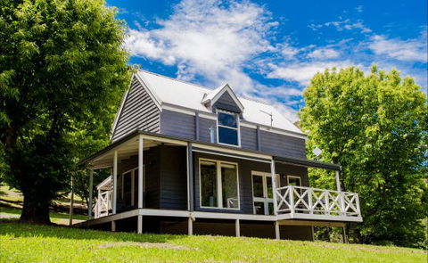 Abby's Cottages - Travel Agents 0