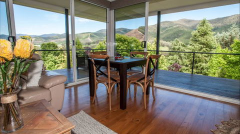 Abby's Cottages - Travel Agents 4