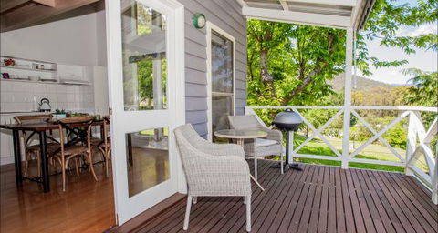 Abby's Cottages - Travel Agents 8