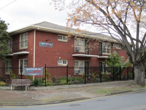 Apartments On George - Tourism Guide 0