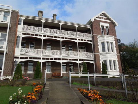 Auldington - Tourism Guide 3