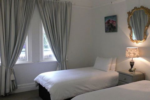 Cadogan Central Luxury - Tourism Guide 5