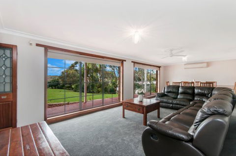 Cooks Retreat Warrnambool - Travel Agents 2