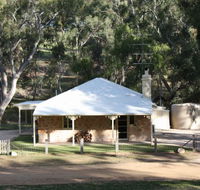 Hughes Park Cottage  Weddings - Tourism Guide