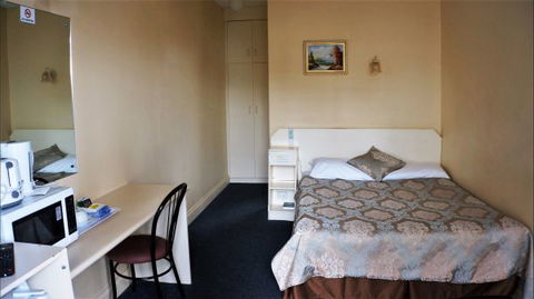 Jacksons Motor Inn - Tourism Guide 2