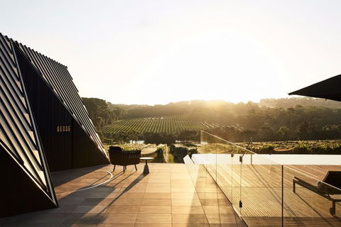 Jackalope Mornington Peninsula - Tourism Guide 0