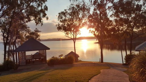 Lake Awoonga Caravan Park - Tourism Guide 0