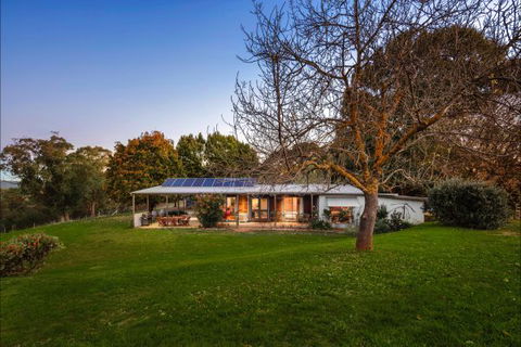Mt Bellevue Lodge - King Valley - Tourism Guide 2
