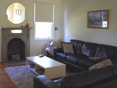 Orange Tree Cottage - Travel Agents 5