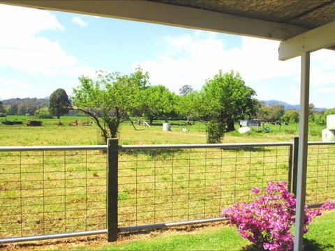 Orange Tree Cottage - Travel Agents 8