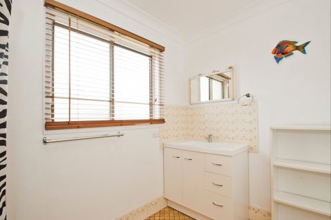 Tea Tree Cottage - Travel Search 5