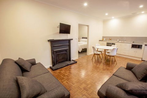 The Mill Apartments, Clare Valley - Tourism Guide 0