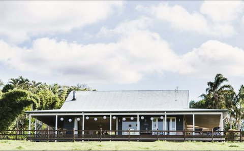 Toraja Luxury - Travel Agents 0