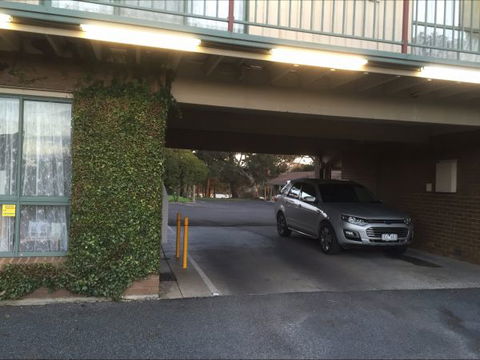 Woodmans Hill Motel Ballarat - Travel Search 1