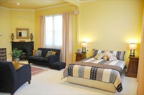 Yea Peppercorn Hotel - Travel Agents 5