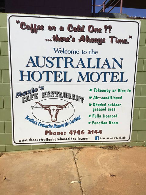 Australian Hotel Motel - Tourism Guide 11