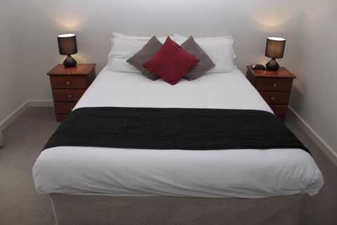 Central Shepparton Apartments - Tourism Guide 6