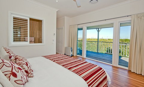 Cornwallis House - Tourism Guide 5