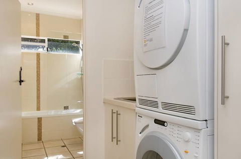 Bali Hai Apartments Noosa - Tourism Guide 3