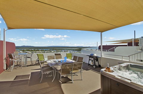Bali Hai Apartments Noosa - Tourism Guide 10