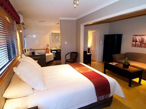 Bay Village Resort And Spa Dunsborough - Travel Agents 1