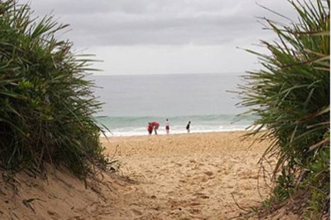Beachfront Holiday Resort - Tourism Guide 3