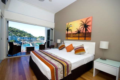 Beachside At Magnetic Harbour - Tourism Guide 4