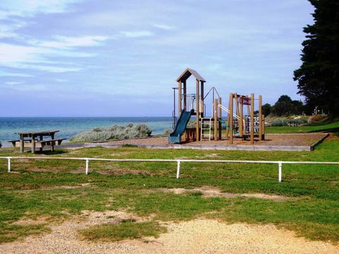 Bellarine Bayside Holiday Parks - Taylor Reserve - Tourism Guide 1