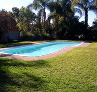 Billabong Motel - Tourism Guide