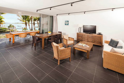 Blue Dolphin Holiday Resort - Tourism Guide 9