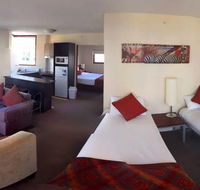 Broadbeach Savannah - Tourism Guide
