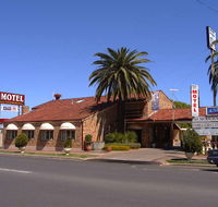 Burke  Wills Motor Inn - Tourism Guide