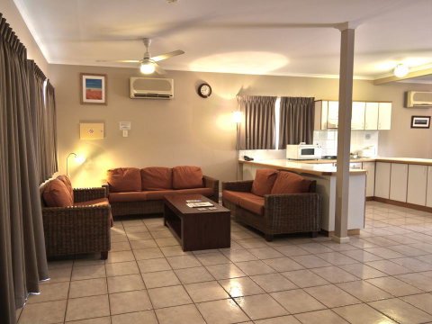 Cable Beachside Villas - Tourism Guide 0