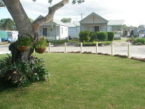 Caboolture River Caravan Park - Tourism Guide 1