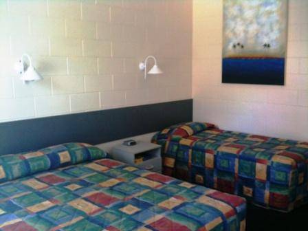 Central Point Motel - Tourism Guide 2