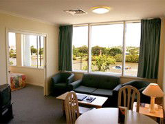 Chasely Apartment Hotel - Tourism Guide 2