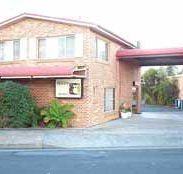 Clock Tower Motor Inn - Tourism Guide