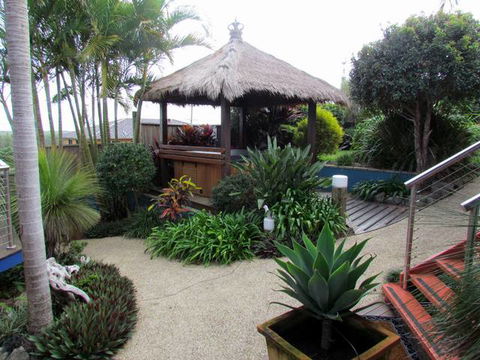 Club Yamba Luxury Hilltop Villas - Tourism Guide 16