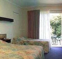 Corlette Palms Motor Inn - Cruises Travel