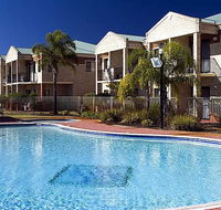 Country Comfort inter City Hotel  Apartments - Tourism Guide