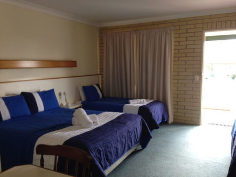 Country Rose Motel - Cruises Travel 0