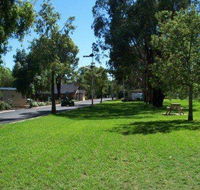 Cowra Holiday Park - Tourism Guide
