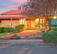 Mt Bera Vineyard Cottage BnB - Tourism Guide