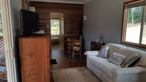 Ashton's Eco Retreat - Tourism Guide 4